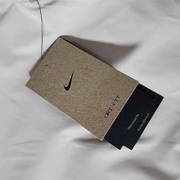 Nike 24.7 Dri Fit Oversized Button Down Shirt - Picture 10 of 12